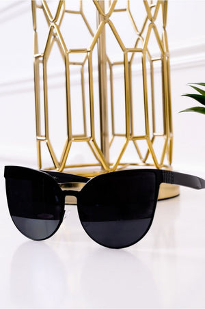 Black cat-eye sunglasses