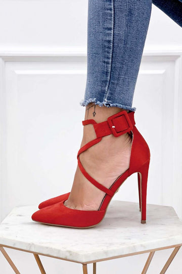 Red suede pumps with high heel