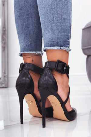 Black crocodile-effect high heel pumps