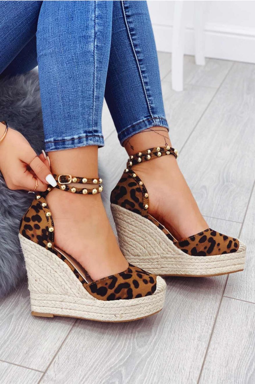 TOSCA - Espadrillas maculate con zeppa alta e borchie oro
