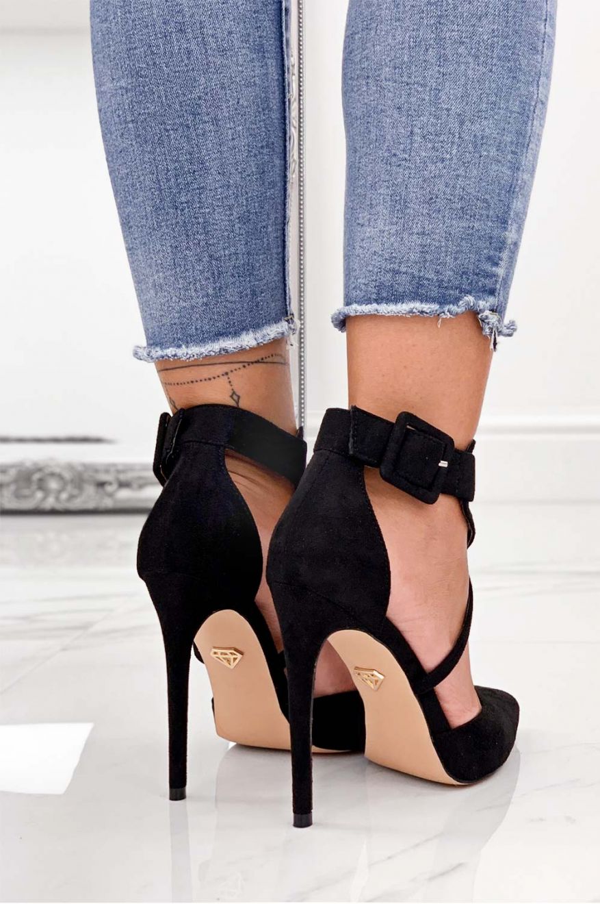 Black suede Alexoo pumps with high heel