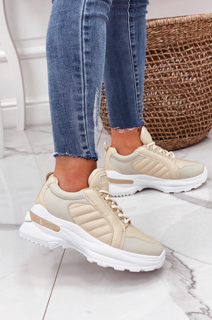 Sneakers beige in finta pelle trapuntata