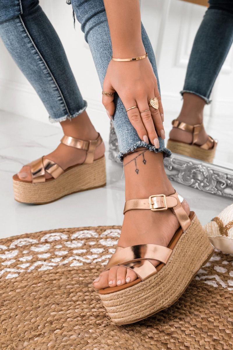 Sandali espadrillas oro rosa con zeppa in corda