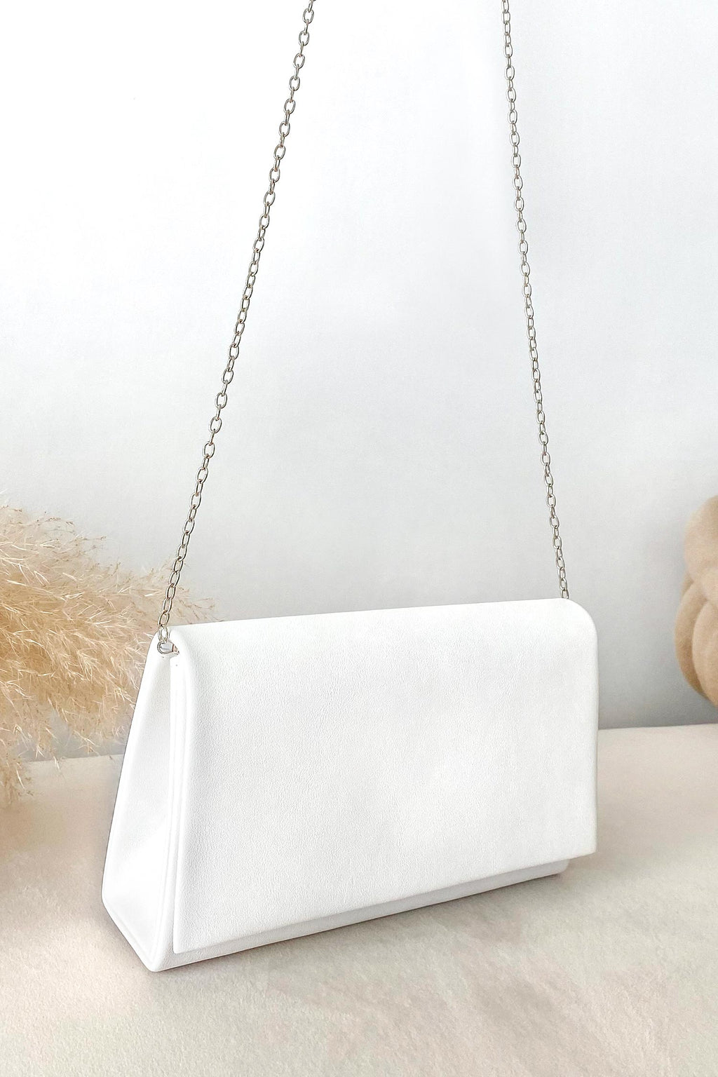 Pochette blanche B211 en similicuir