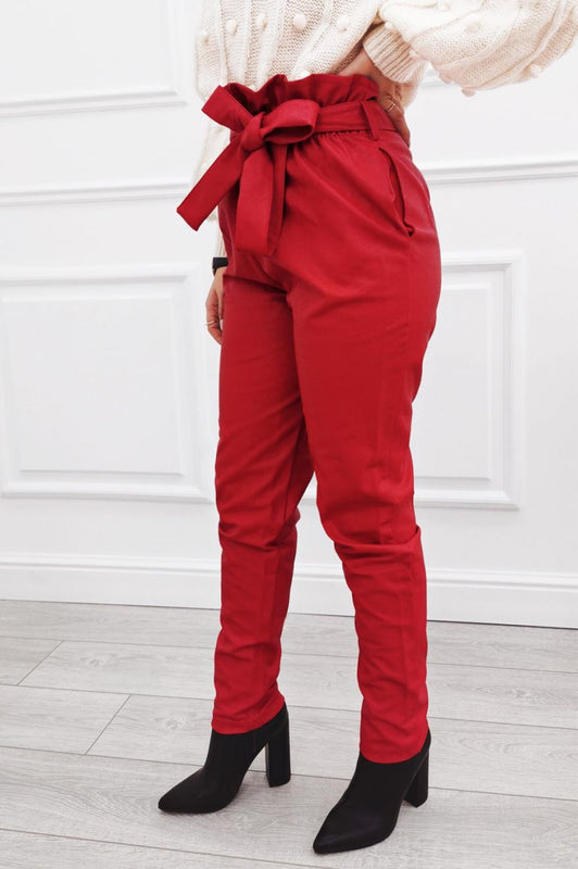 Pantalone in finta pelle con laccio in vita Rosso