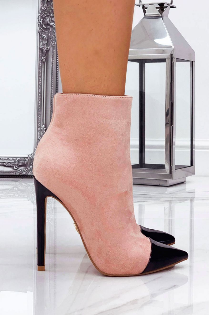 Pink suede ankle boots with heel and black patent leather toe