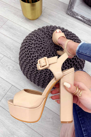 Beige faux leather sandals with high heel