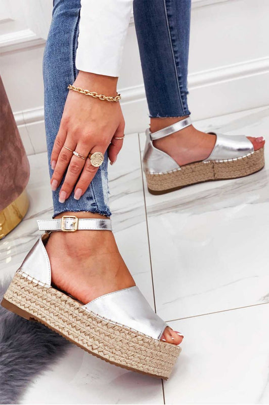 LICIA - Espadrillas argento metallizzate con zeppa e cinturino