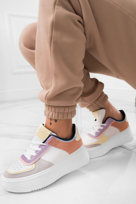 CLAIRE - Sneakers con pannelli multicolor e suola spessa
