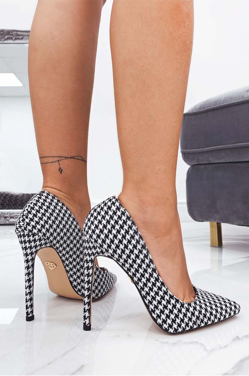 LEXIE - Black pied de poule pumps with high heel
