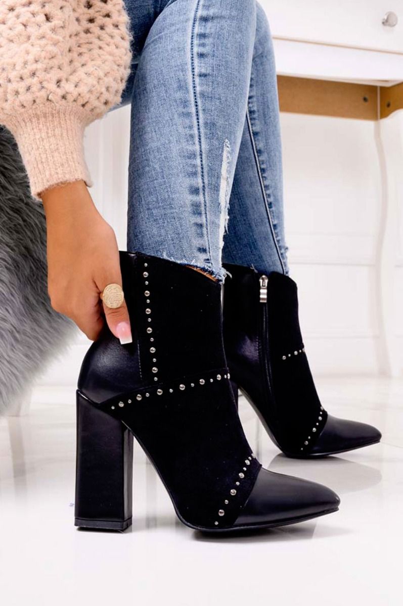 Black ankle boots in suede and faux leather with high heel Silvia Gala