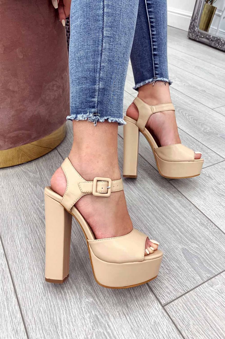 Beige faux leather sandals with high heel