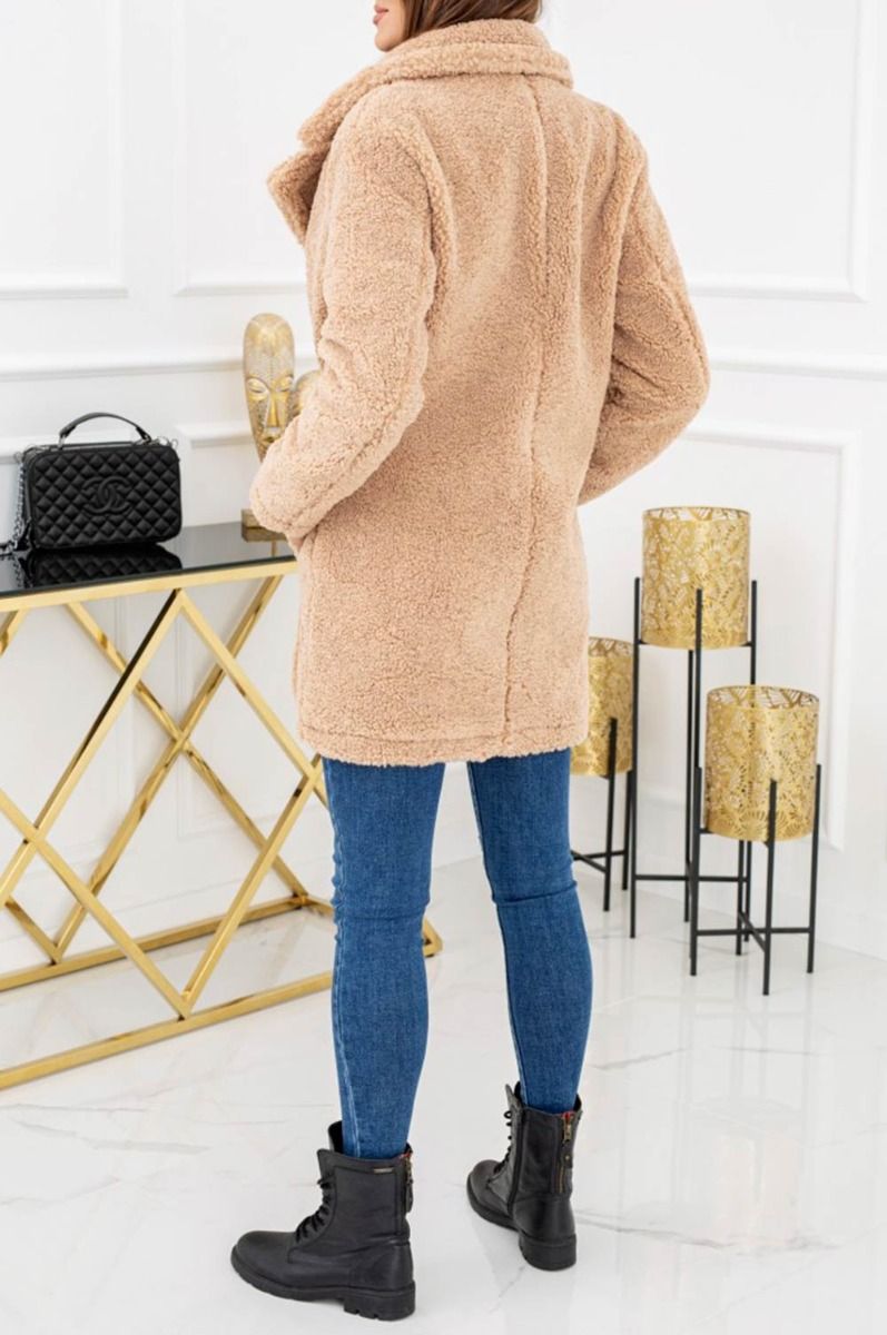 Mud teddy coat with pockets and buttons