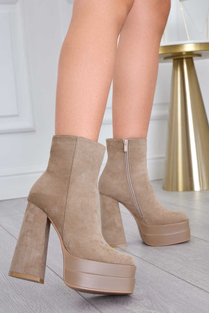 Suede mud ankle boots with high heel and platform