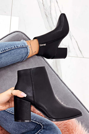 Black ankle boots in faux leather with comfortable heel