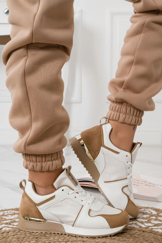 Sneakers con pannelli a contrasto bianco e Camel