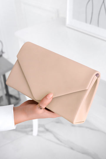 Beige B205 clutch bag in faux leather