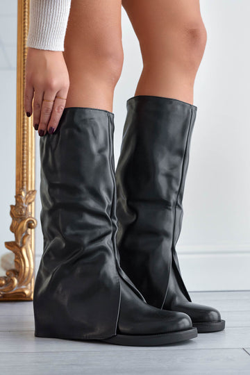 Black wedge boots with front opening