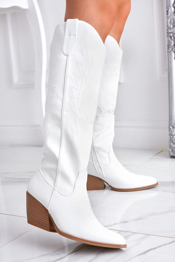 KERI - White camperos boots in faux leather