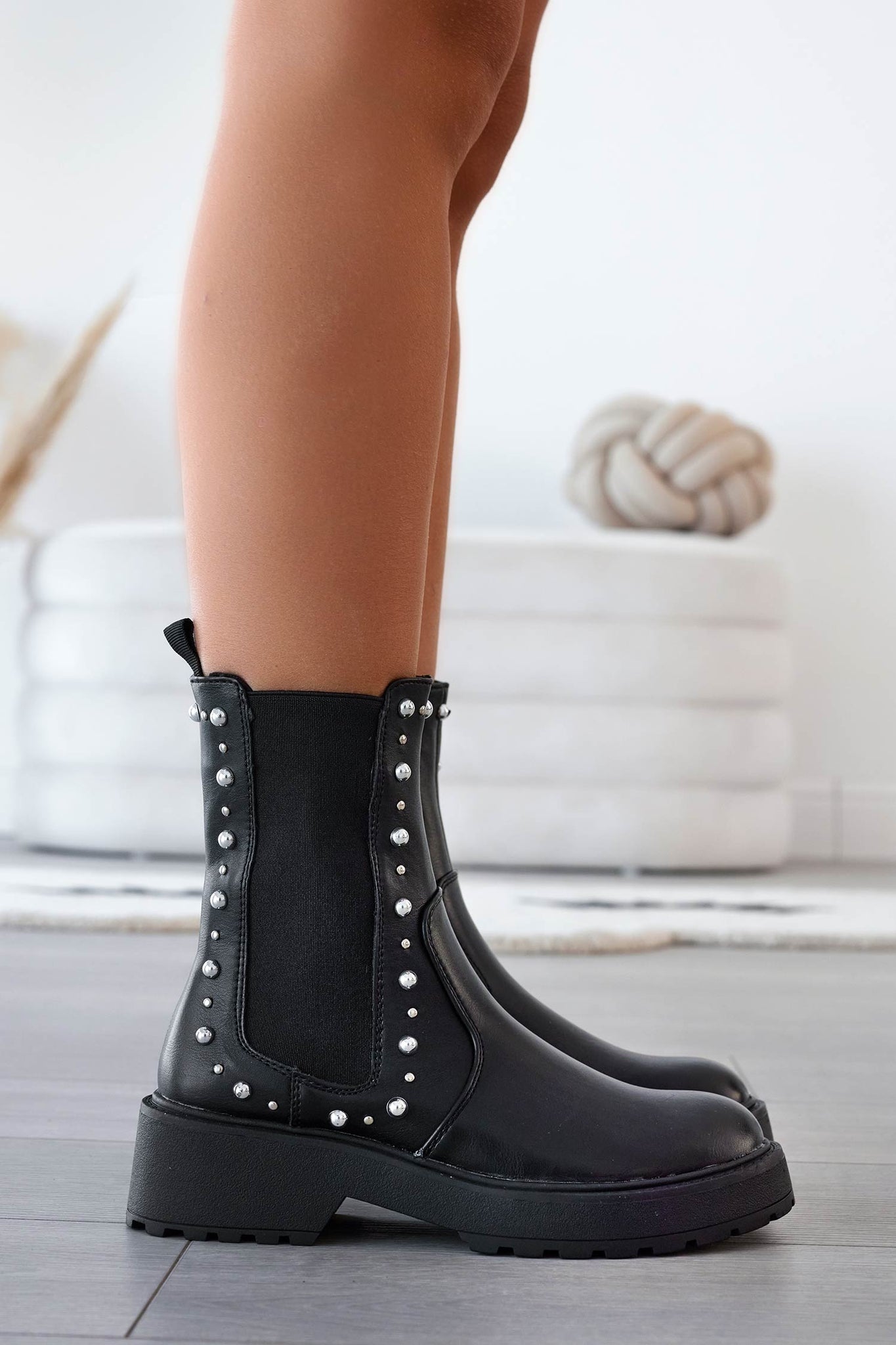 MAAX - Black ankle boots with studs and side elastic