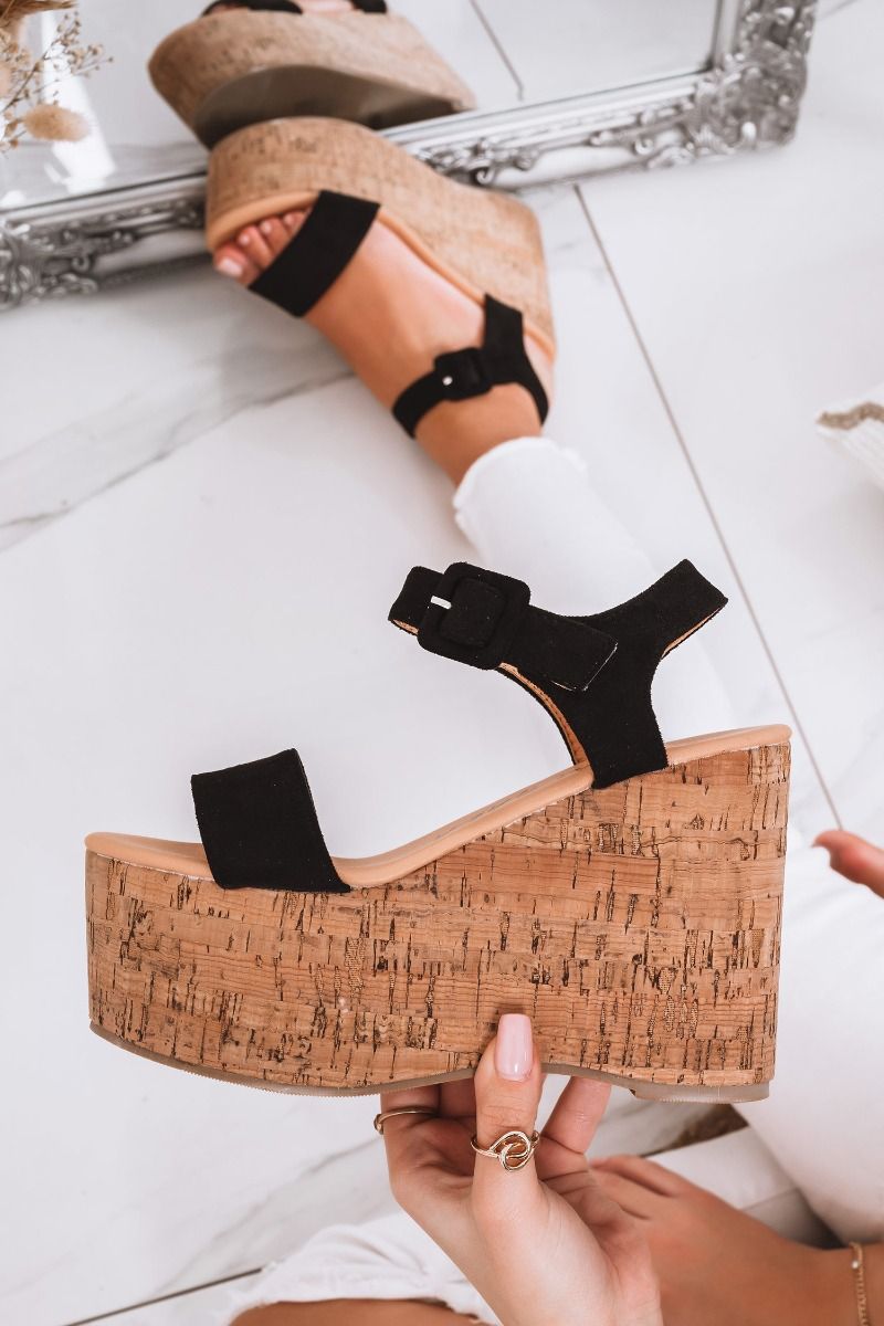 Black wedge platform sandals with cork print